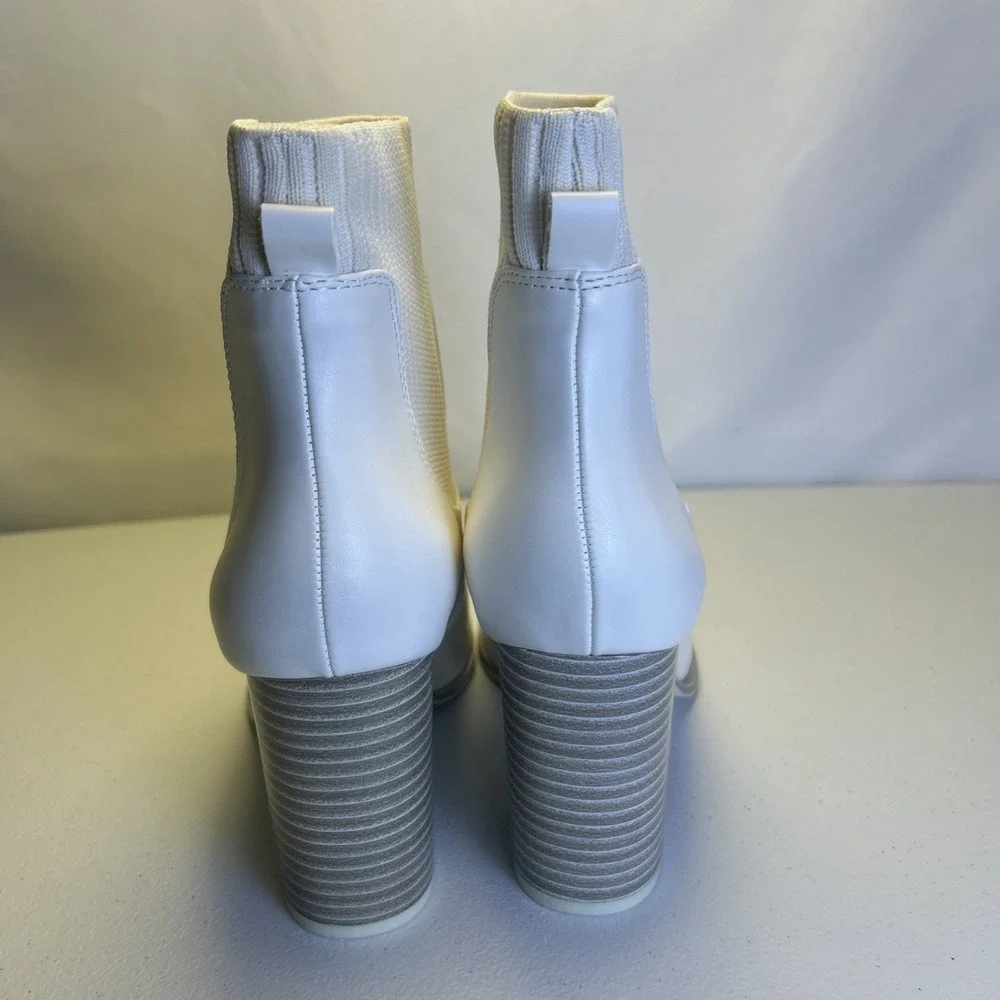 Coutgo Womens Sock Ankle Boots Size 9.5 White Pointed Toe Chunky Block Heel‎ NIB
